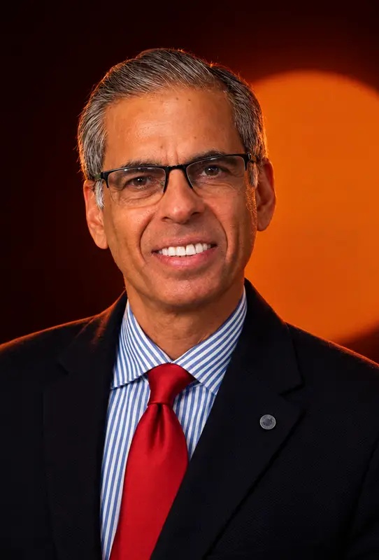 Dr Furkan Hamit